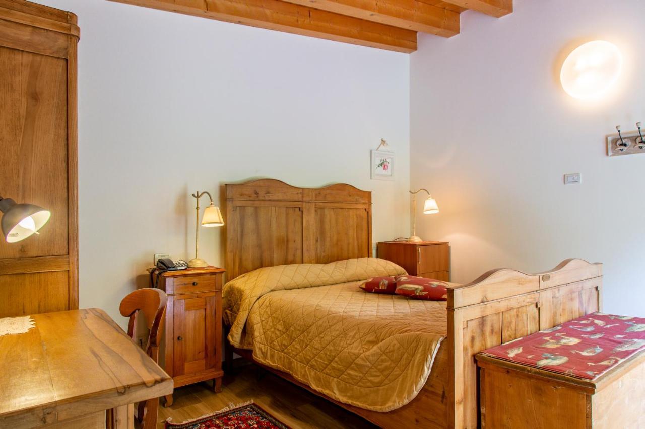 Calvi-ristorante Mainor Hotel Vittorio Veneto
