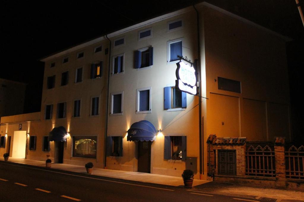 Calvi-ristorante Mainor 3* Vittorio Veneto